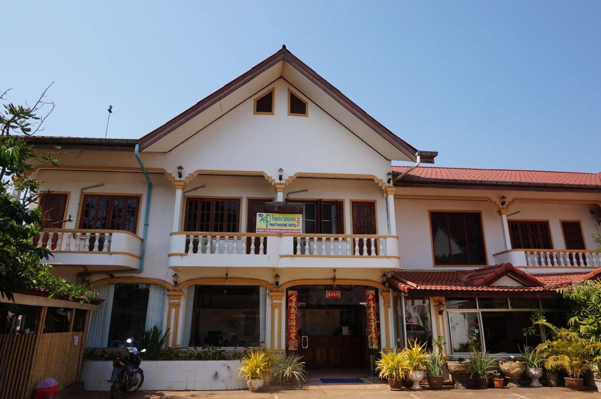 Phaythavone Hotel Pakse Ngoại thất bức ảnh