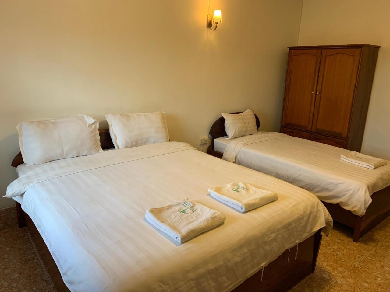 Phaythavone Hotel Pakse Ngoại thất bức ảnh