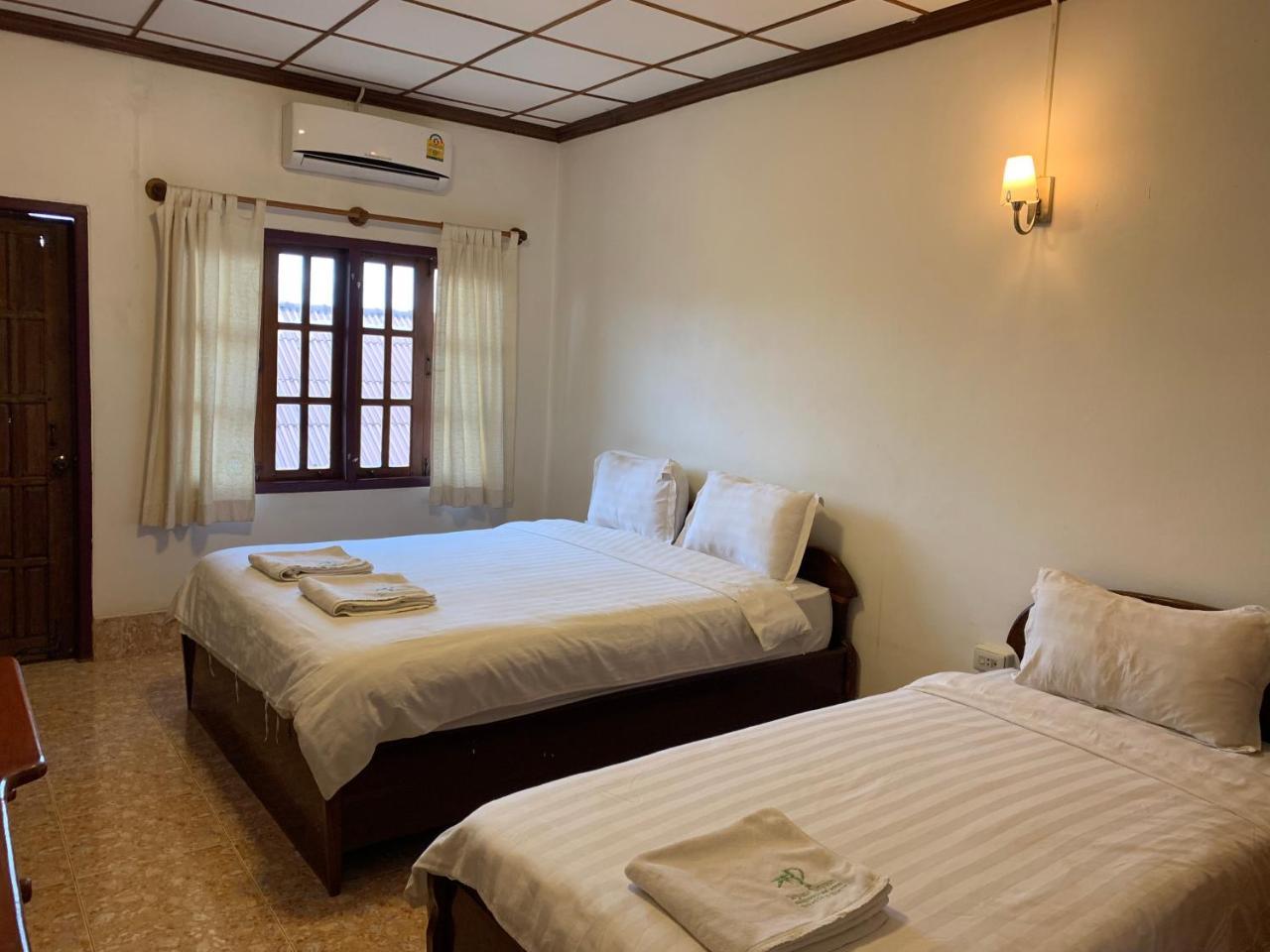 Phaythavone Hotel Pakse Ngoại thất bức ảnh